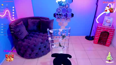 pamela_heinz online show from January 3, 8:32 pm