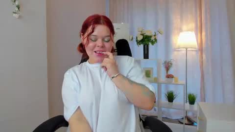 Pamelaa robinson online show from July 29, 9:53 am