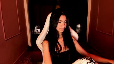  P A M  online show from July 7, 4:14 am
