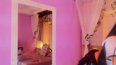  P A M  online show from September 18, 4:38 am