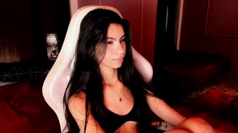  P A M  online show from July 19, 5:32 am