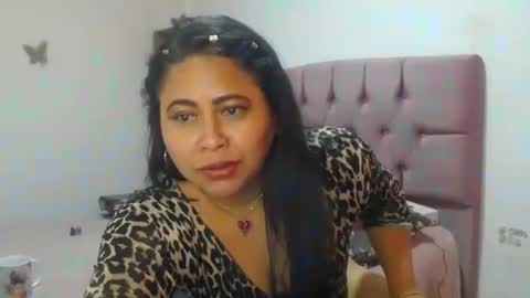 pamelitamartin online show from October 22, 5:36 pm
