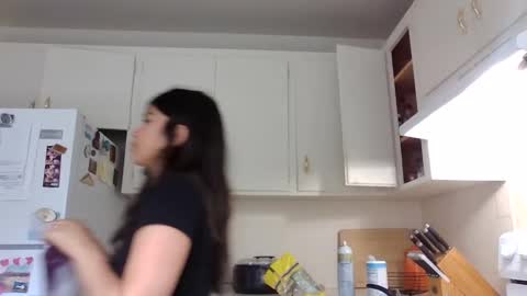PancakePeachez online show from September 24, 6:36 pm