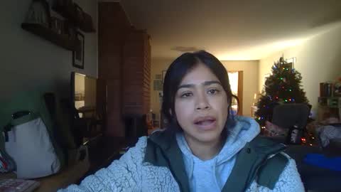 PancakePeachez online show from January 27, 7:35 pm