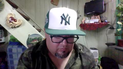 panditernurita12 online show from March 23, 2:27 am