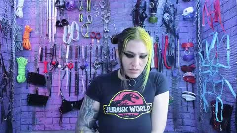 PandoraNez online show from February 21, 1:00 pm