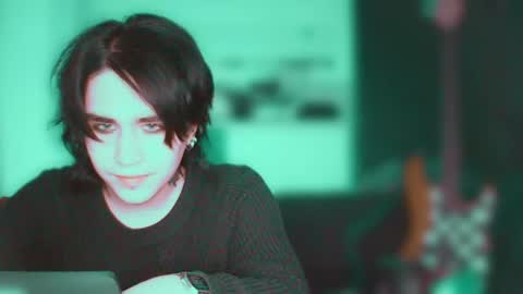 In bio online show from April 3, 6:15 pm