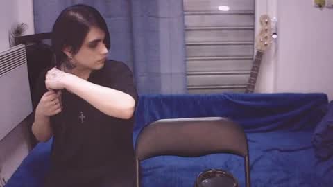 In bio online show from April 26, 10:40 pm