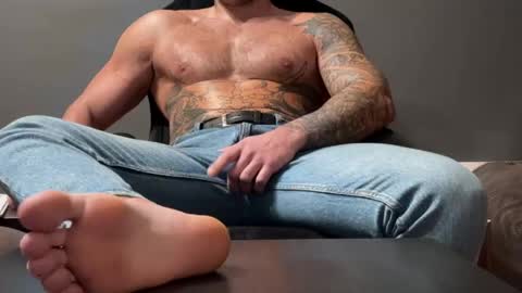 Oleg online show from April 25, 1:41 pm