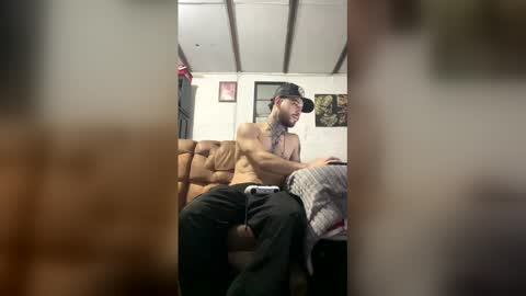 panthers_room online show from March 25, 11:22 pm