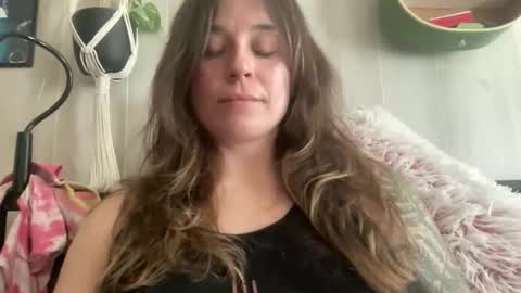 Pantiesofthefae online show from January 7, 6:35 pm