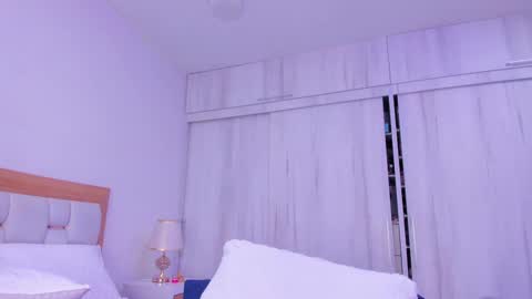 Paola  online show from February 26, 7:42 pm