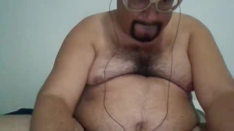 papi_adiel4 online show from March 15, 1:25 pm