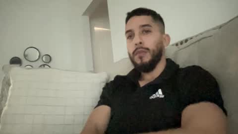 papicubano_guapo23cm online show from February 17, 2:17 pm