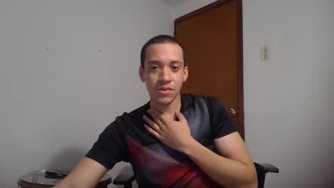 papidegrandd online show from January 8, 8:07 pm