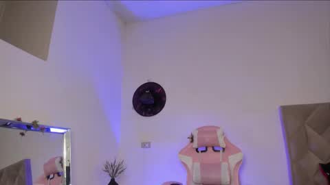 Paprika online show from November 17, 7:05 pm