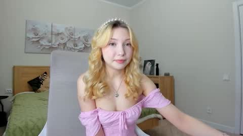 Melena online show from February 5, 8:40 am