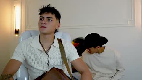 Ryan And Casper online show from January 29, 1:05 am