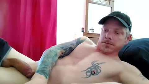 Charles Tremblay online show from May 19, 3:52 pm