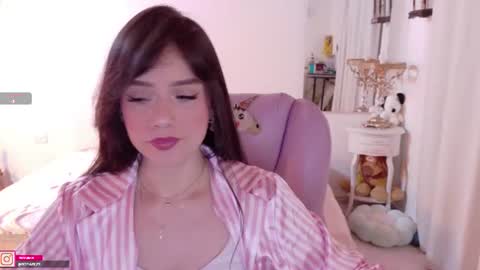 Sofa online show from July 4, 4:49 am