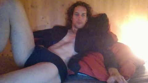 paueriwan online show from December 6, 8:56 pm