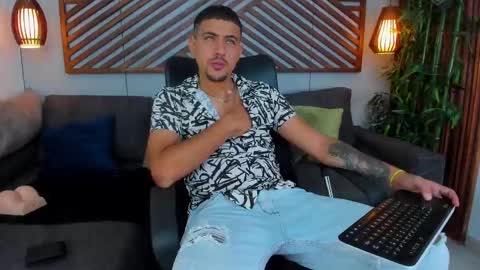 Paul Rivera online show from February 17, 7:33 pm