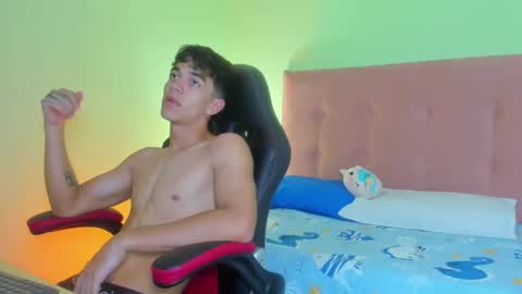 paul_sexycock online show from January 30, 6:43 pm