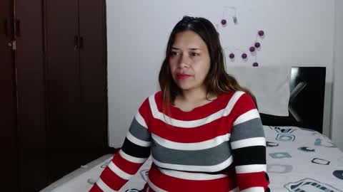 PAULA online show from November 28, 3:25 am