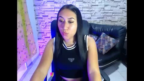 paula ross online show from June 7, 1:22 am