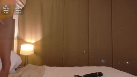 Paula Andrea online show from July 25, 7:17 am