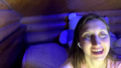 Ashley Cooper online show from October 3, 8:06 pm