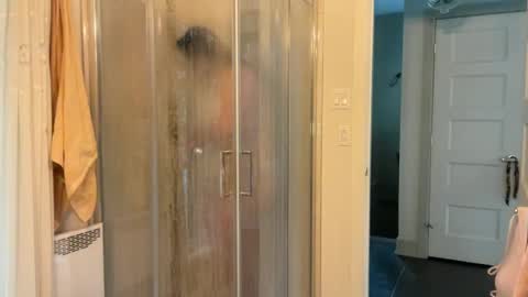 Snapshot of paulilafay chatting on September 10, 1:34 pm Paulila  Fay online show from September 10, 1:34 pm