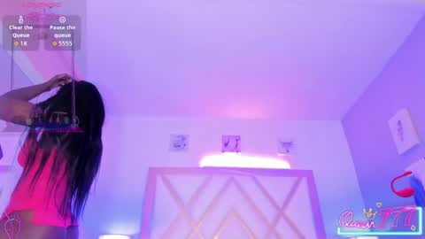  online show from April 10, 10:03 pm