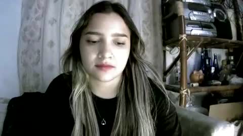 paulina_x_x online show from August 2, 4:47 am