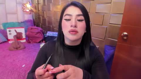 paulinabelen21 online show from February 19, 3:16 am