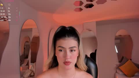 Paulina Santos  online show from September 11, 7:48 pm