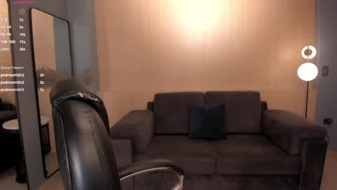 Paulina Santos  online show from March 12, 1:14 am