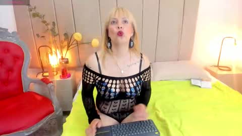 paultte online show from January 13, 2:36 pm