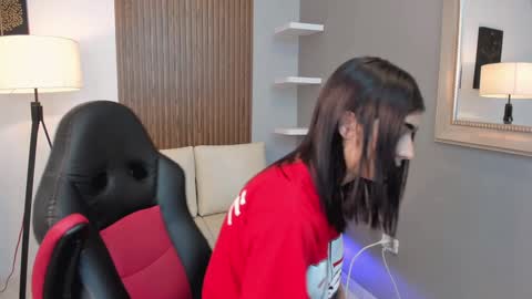 Pauly online show from December 24, 6:17 pm