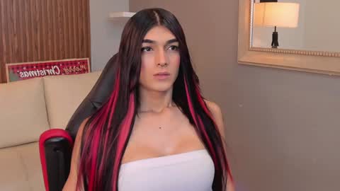 Pauly online show from December 16, 6:59 pm