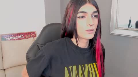 Pauly online show from December 3, 7:17 pm