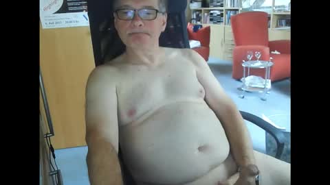 Pavlov aka Peter online show from October 22, 9:01 am