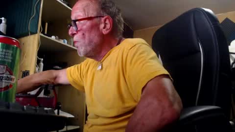pc8474408 online show from July 27, 4:15 pm
