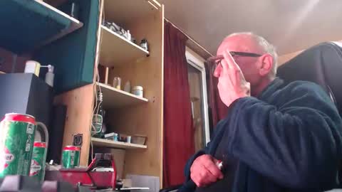 pc8474408 online show from May 10, 8:15 pm