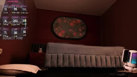 Peach online show from March 11, 8:45 pm