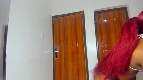 peachyyy online show from April 16, 11:54 am