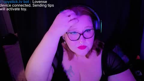 Peachy Nessa online show from January 17, 7:51 am