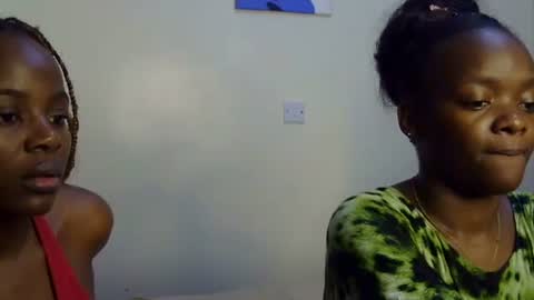 vel online show from March 10, 10:30 am