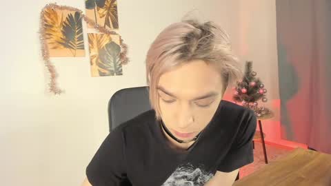 Leo online show from December 23, 6:00 am