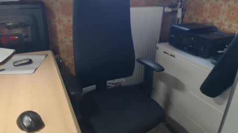 Pemue65 online show from January 16, 8:01 am